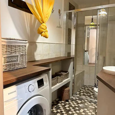Upea Picasso Garden! Фуэнхирола