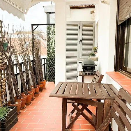 Upea Picasso Garden! Apartment